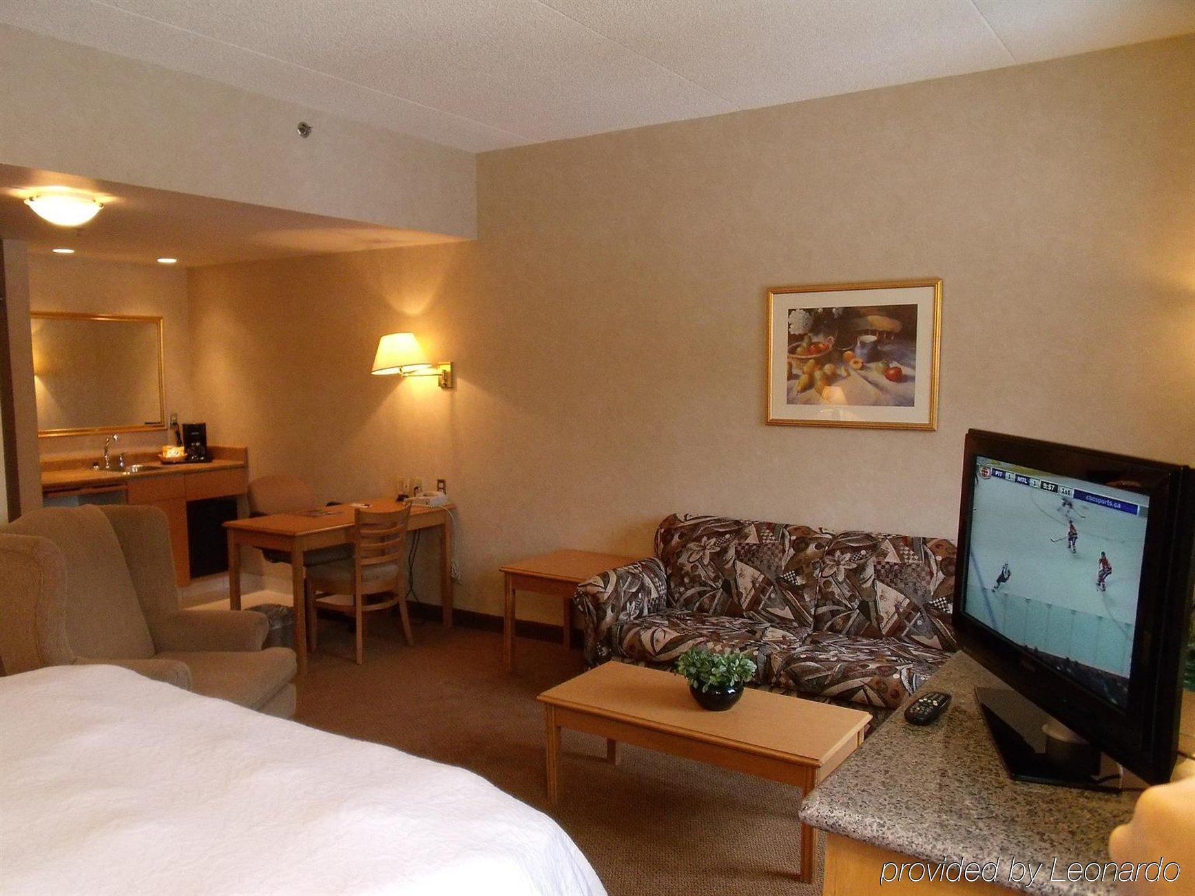 Humphry Inn And Suites Winnipeg Habitación foto