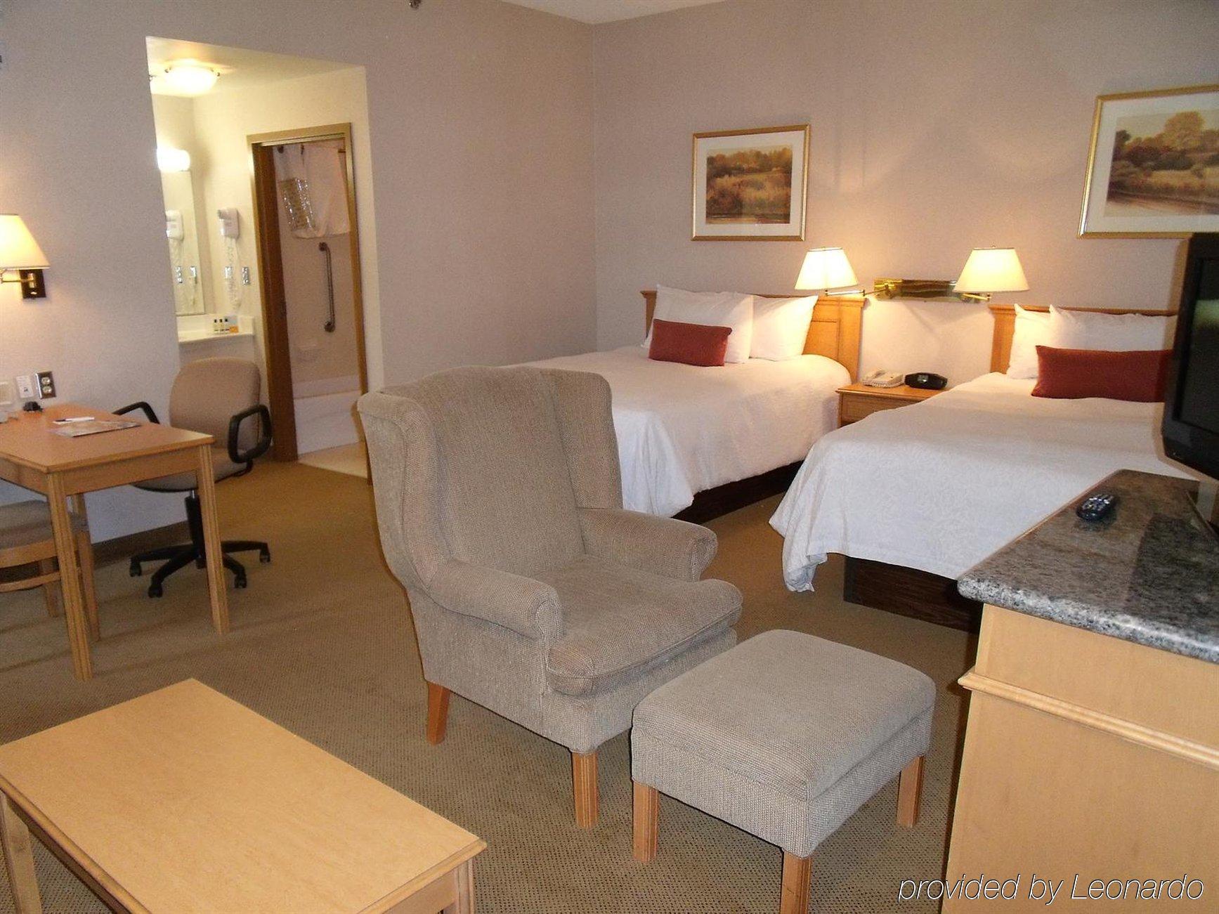 Humphry Inn And Suites Winnipeg Habitación foto
