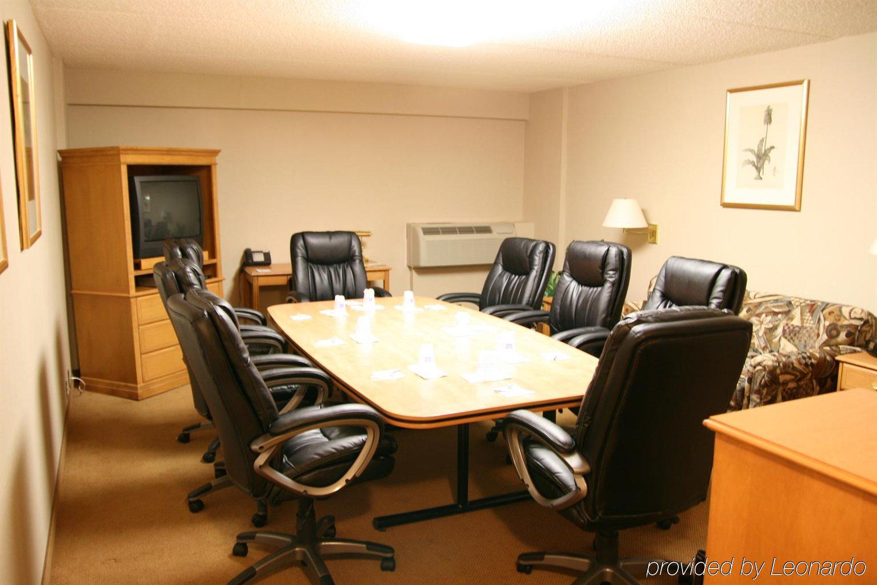 Humphry Inn And Suites Winnipeg Negocio foto